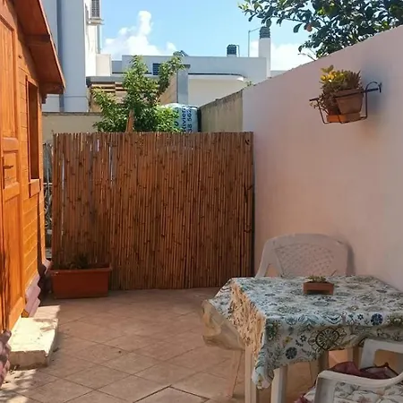 Casa Delle Rose, Con Parcheggio Privato Penzion Porto Cesareo