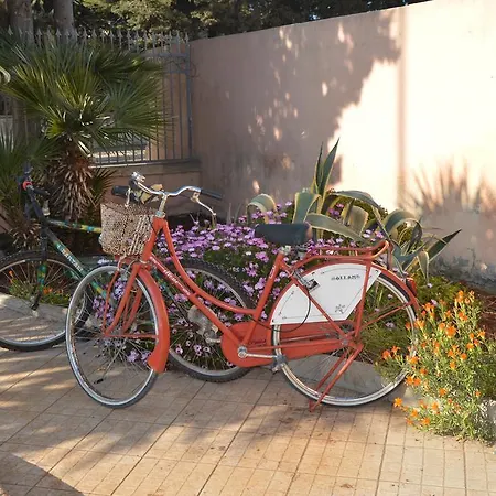 Casa Delle Rose, Con Parcheggio Privato Penzion